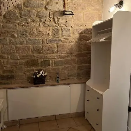 La Grottina Apartment