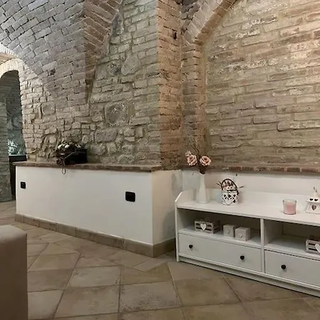 La Grottina Apartment *